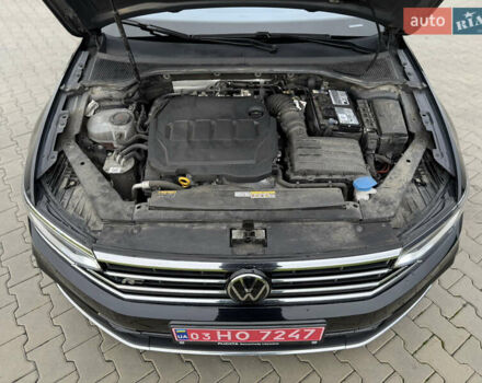 Чорний Фольксваген Пассат, об'ємом двигуна 2 л та пробігом 123 тис. км за 34900 $, фото 139 на Automoto.ua