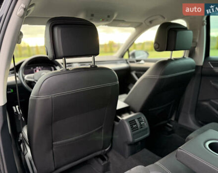 Чорний Фольксваген Пассат, об'ємом двигуна 2 л та пробігом 123 тис. км за 34900 $, фото 113 на Automoto.ua