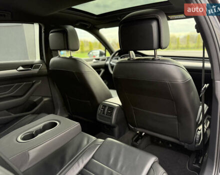 Черный Фольксваген Пассат, объемом двигателя 2 л и пробегом 128 тыс. км за 36700 $, фото 111 на Automoto.ua