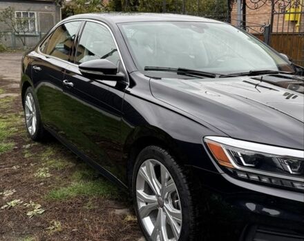Черный Фольксваген Пассат, объемом двигателя 2 л и пробегом 131 тыс. км за 18800 $, фото 1 на Automoto.ua