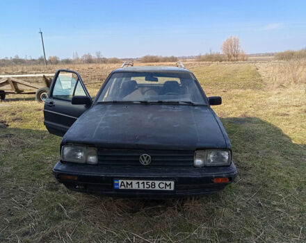 Черный Фольксваген Пассат, объемом двигателя 1.8 л и пробегом 100 тыс. км за 240 $, фото 2 на Automoto.ua