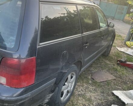 Черный Фольксваген Пассат, объемом двигателя 1.9 л и пробегом 3 тыс. км за 2500 $, фото 2 на Automoto.ua