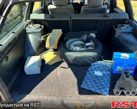 Чорний Фольксваген Пассат, об'ємом двигуна 1.8 л та пробігом 491 тис. км за 500 $, фото 7 на Automoto.ua