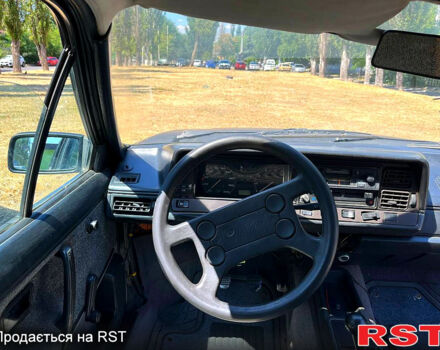 Чорний Фольксваген Пассат, об'ємом двигуна 1.8 л та пробігом 491 тис. км за 500 $, фото 9 на Automoto.ua