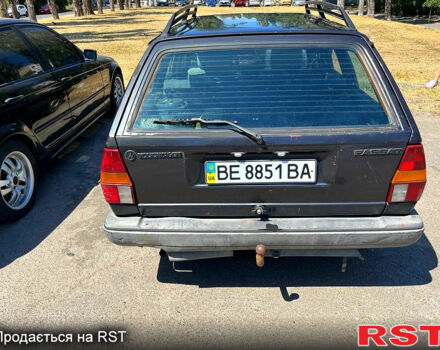 Чорний Фольксваген Пассат, об'ємом двигуна 1.8 л та пробігом 491 тис. км за 500 $, фото 3 на Automoto.ua