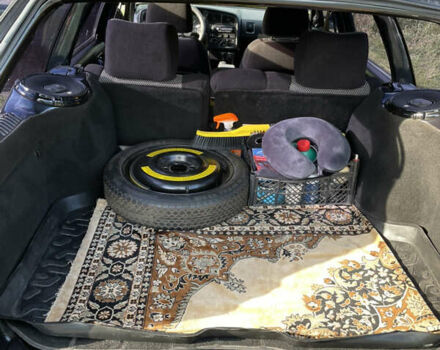 Черный Фольксваген Пассат, объемом двигателя 1.8 л и пробегом 133 тыс. км за 2500 $, фото 7 на Automoto.ua