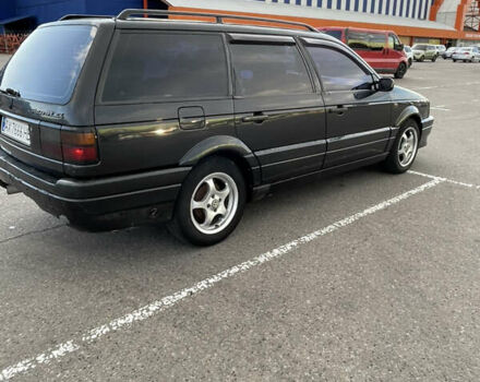 Черный Фольксваген Пассат, объемом двигателя 1.8 л и пробегом 133 тыс. км за 2500 $, фото 2 на Automoto.ua