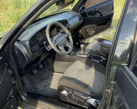 Черный Фольксваген Пассат, объемом двигателя 1.8 л и пробегом 133 тыс. км за 2500 $, фото 11 на Automoto.ua