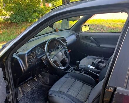 Черный Фольксваген Пассат, объемом двигателя 2 л и пробегом 560 тыс. км за 2000 $, фото 3 на Automoto.ua