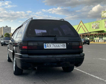 Черный Фольксваген Пассат, объемом двигателя 1.8 л и пробегом 133 тыс. км за 2500 $, фото 3 на Automoto.ua