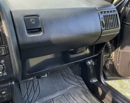 Черный Фольксваген Пассат, объемом двигателя 1.8 л и пробегом 133 тыс. км за 2500 $, фото 6 на Automoto.ua