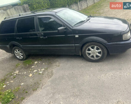 Черный Фольксваген Пассат, объемом двигателя 0 л и пробегом 350 тыс. км за 1800 $, фото 4 на Automoto.ua