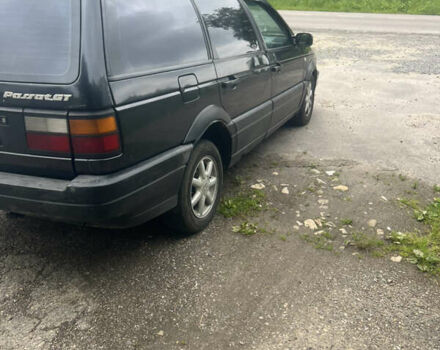 Черный Фольксваген Пассат, объемом двигателя 0 л и пробегом 350 тыс. км за 1800 $, фото 5 на Automoto.ua