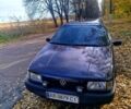 Черный Фольксваген Пассат, объемом двигателя 2 л и пробегом 330 тыс. км за 2500 $, фото 1 на Automoto.ua