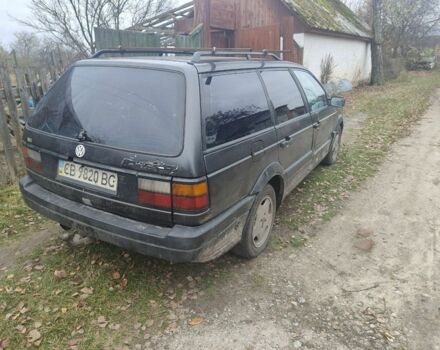 Черный Фольксваген Пассат, объемом двигателя 1.8 л и пробегом 250 тыс. км за 1400 $, фото 3 на Automoto.ua