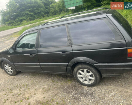 Черный Фольксваген Пассат, объемом двигателя 0 л и пробегом 350 тыс. км за 1800 $, фото 1 на Automoto.ua