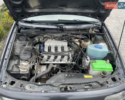 Черный Фольксваген Пассат, объемом двигателя 2 л и пробегом 355 тыс. км за 2030 $, фото 12 на Automoto.ua