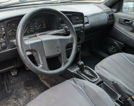 Чорний Фольксваген Пассат, об'ємом двигуна 2 л та пробігом 338 тис. км за 900 $, фото 3 на Automoto.ua