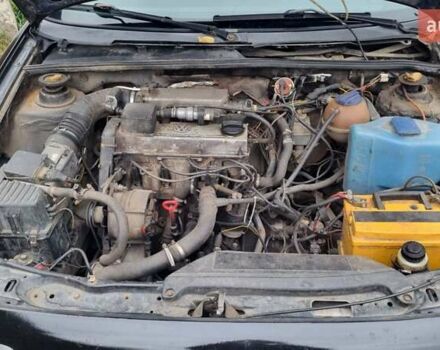 Черный Фольксваген Пассат, объемом двигателя 1.98 л и пробегом 600 тыс. км за 1650 $, фото 1 на Automoto.ua