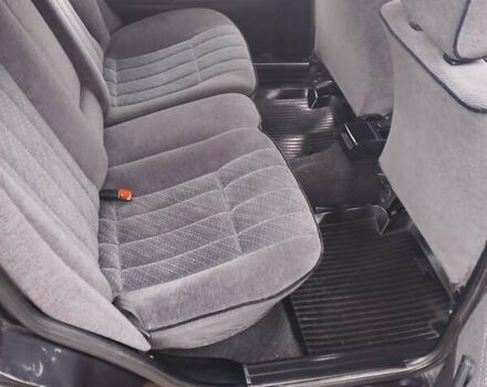 Черный Фольксваген Пассат, объемом двигателя 1.78 л и пробегом 241 тыс. км за 2251 $, фото 9 на Automoto.ua