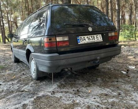 Черный Фольксваген Пассат, объемом двигателя 1.98 л и пробегом 404 тыс. км за 1950 $, фото 2 на Automoto.ua