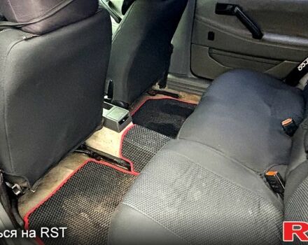 Чорний Фольксваген Пассат, об'ємом двигуна 2.8 л та пробігом 380 тис. км за 2200 $, фото 8 на Automoto.ua