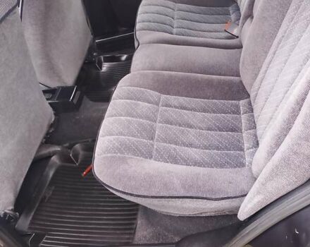 Черный Фольксваген Пассат, объемом двигателя 1.78 л и пробегом 241 тыс. км за 2251 $, фото 6 на Automoto.ua