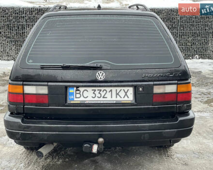 Чорний Фольксваген Пассат, об'ємом двигуна 2 л та пробігом 292 тис. км за 3000 $, фото 6 на Automoto.ua