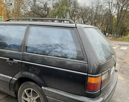 Черный Фольксваген Пассат, объемом двигателя 1.8 л и пробегом 528 тыс. км за 2650 $, фото 9 на Automoto.ua