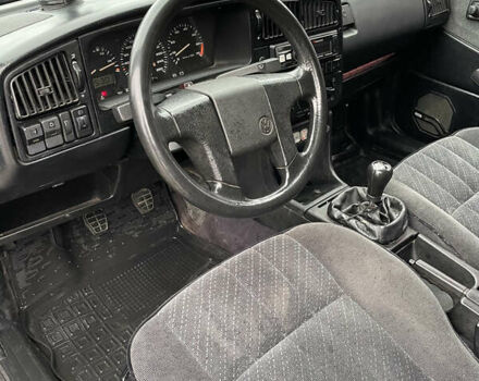 Чорний Фольксваген Пассат, об'ємом двигуна 2 л та пробігом 292 тис. км за 3000 $, фото 7 на Automoto.ua