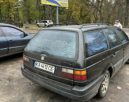 Черный Фольксваген Пассат, объемом двигателя 1.8 л и пробегом 528 тыс. км за 2650 $, фото 5 на Automoto.ua