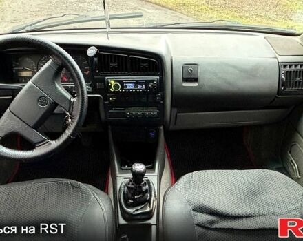 Чорний Фольксваген Пассат, об'ємом двигуна 2.8 л та пробігом 380 тис. км за 2200 $, фото 7 на Automoto.ua