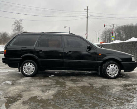 Чорний Фольксваген Пассат, об'ємом двигуна 2 л та пробігом 292 тис. км за 3000 $, фото 5 на Automoto.ua