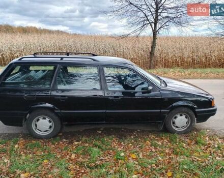 Черный Фольксваген Пассат, объемом двигателя 1.78 л и пробегом 241 тыс. км за 2251 $, фото 3 на Automoto.ua