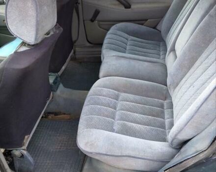 Черный Фольксваген Пассат, объемом двигателя 1.98 л и пробегом 89 тыс. км за 1699 $, фото 7 на Automoto.ua