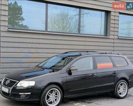 Черный Фольксваген Пассат, объемом двигателя 1.9 л и пробегом 213 тыс. км за 1400 $, фото 3 на Automoto.ua