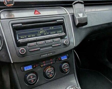 Черный Фольксваген Пассат, объемом двигателя 1.9 л и пробегом 213 тыс. км за 1400 $, фото 10 на Automoto.ua