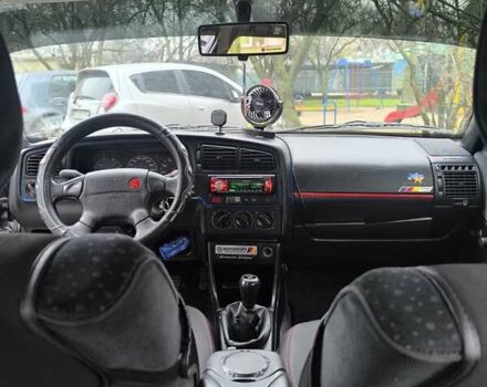 Чорний Фольксваген Пассат, об'ємом двигуна 1.98 л та пробігом 300 тис. км за 2800 $, фото 15 на Automoto.ua