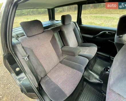 Черный Фольксваген Пассат, объемом двигателя 2 л и пробегом 330 тыс. км за 3550 $, фото 29 на Automoto.ua