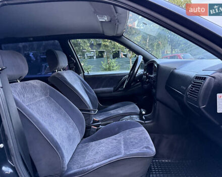 Черный Фольксваген Пассат, объемом двигателя 2.8 л и пробегом 274 тыс. км за 2650 $, фото 21 на Automoto.ua