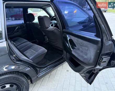 Черный Фольксваген Пассат, объемом двигателя 2.8 л и пробегом 274 тыс. км за 2000 $, фото 17 на Automoto.ua