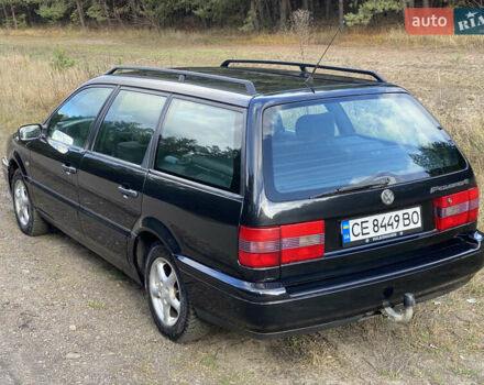 Черный Фольксваген Пассат, объемом двигателя 2 л и пробегом 330 тыс. км за 3550 $, фото 9 на Automoto.ua