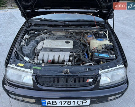 Черный Фольксваген Пассат, объемом двигателя 2.8 л и пробегом 274 тыс. км за 2000 $, фото 41 на Automoto.ua