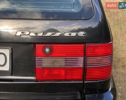 Черный Фольксваген Пассат, объемом двигателя 2 л и пробегом 330 тыс. км за 3550 $, фото 48 на Automoto.ua