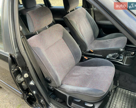 Черный Фольксваген Пассат, объемом двигателя 2 л и пробегом 330 тыс. км за 3550 $, фото 19 на Automoto.ua