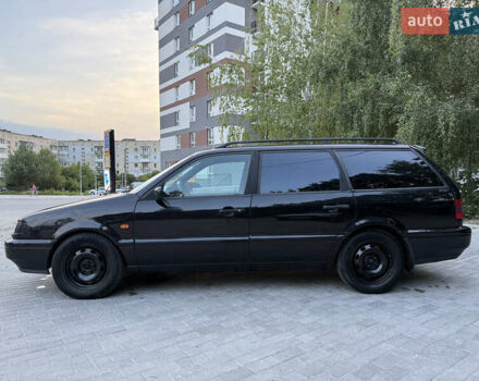 Черный Фольксваген Пассат, объемом двигателя 2.8 л и пробегом 274 тыс. км за 2650 $, фото 8 на Automoto.ua