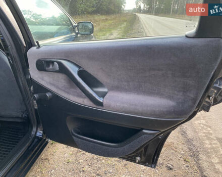 Черный Фольксваген Пассат, объемом двигателя 2 л и пробегом 330 тыс. км за 3550 $, фото 22 на Automoto.ua