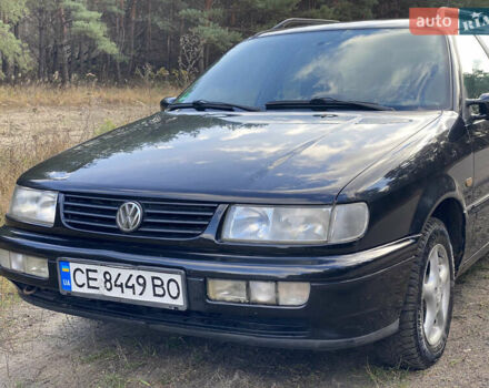 Черный Фольксваген Пассат, объемом двигателя 2 л и пробегом 330 тыс. км за 3550 $, фото 2 на Automoto.ua