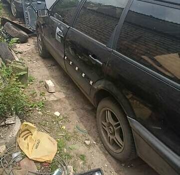 Черный Фольксваген Пассат, объемом двигателя 2 л и пробегом 400 тыс. км за 2700 $, фото 2 на Automoto.ua