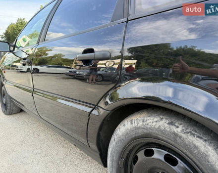 Черный Фольксваген Пассат, объемом двигателя 2.8 л и пробегом 274 тыс. км за 2650 $, фото 4 на Automoto.ua